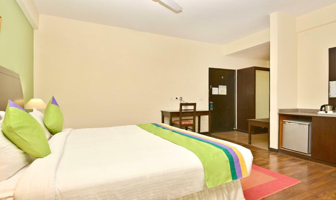 Treebo Trend Sterling Suites Inn Μπανγκαλόρ Εξωτερικό φωτογραφία